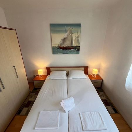 Apartment A&B Biograd Na Moru Buitenkant foto